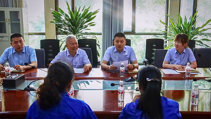 岁月如歌 感恩同行——众邦电缆集团有限公司举办退休仪式